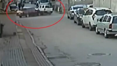 Bursa’da feci kaza! O anlar kamerada