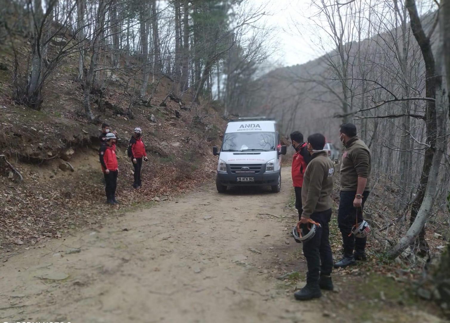 Bursa’da ormanda hareketli dakikalar Bursa’da ormanda hareketli dakikalar