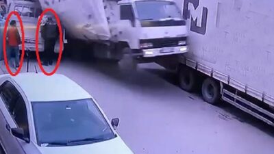 Bursa’da feci kaza! Saniye saniye kamerada