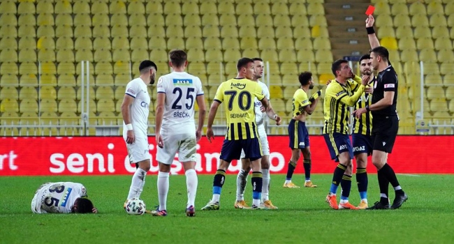 Fenerbahçe Kulübü, Türkiye Kupası'nda dün oynadıkları Kasımpaşa maçında futbolcuları Mert