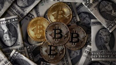 Bitcoin’de sert düşüş: 35 bin doların altını gördü
