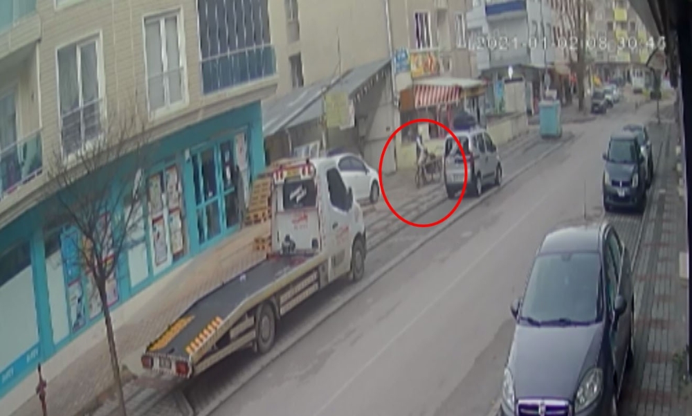 Bursa’da 4 saatte iş yerini soydu, kimsenin ruhu duymadı