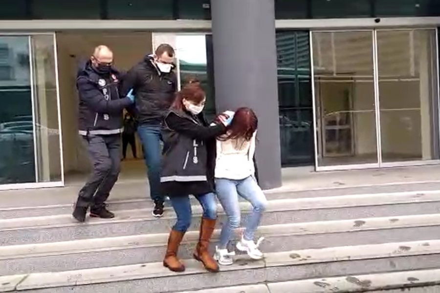 Bursa polisi uyuşturucu tacirlerine göz açtırmıyor