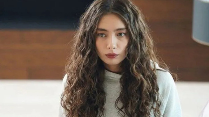 Hastalıkla mücadele eden ünlü oyuncudan yeni paylaşım Hastalıkla mücadele eden ünlü oyuncudan yeni paylaşım