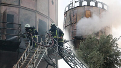 Orman ürünleri fabrikasında korkutan yangın!