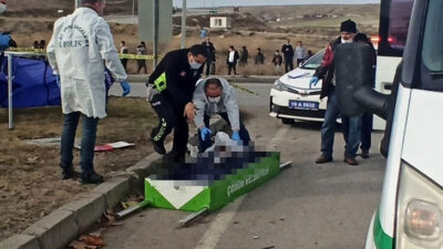 Freni boşalan kamyon otomobile çarptı: 1 ölü, 2 yaralı