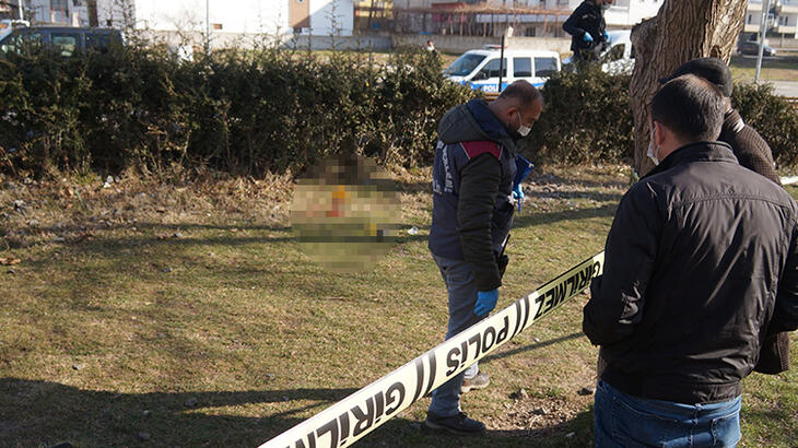 20 yaşındaki genç parkta ölü bulundu