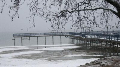 Kar yağışı İznik Gölü’ne cansuyu oldu