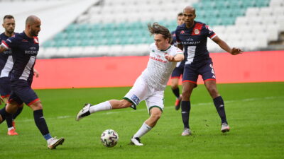 Bursaspor’da Ali Akman belirsizliği yaşanıyor