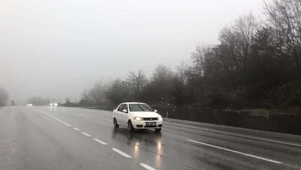 İnegöl’de kar yağışı başladı