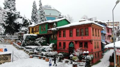 Bursa’nın tarihi yerleri karlar altında