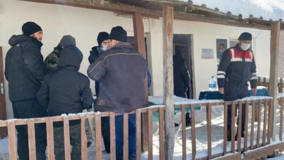 Bursa’da macera kötü bitiyordu! Mağaraya sığınıp hayatta kaldılar