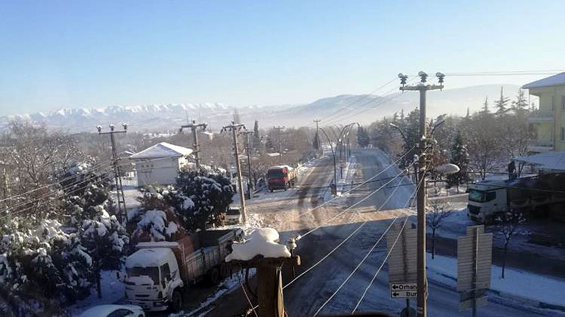 Bursa buz tuttu! O ilçede eksi 18 görüldü