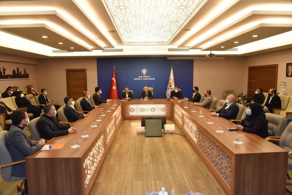 AK Parti İl Başkanı Davut Gürkan’dan vefa örneği