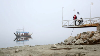 Korkutan görüntü! Su çekildi, iskele ortada kaldı