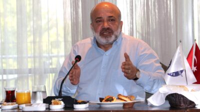 Adana Demirsporlu taraftarların Ömer Şişmanoğlu'nun transfer edilmesine gösterdiği tepki üzerine