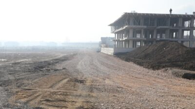 Akhisar Mahallesinde 3 Km’lik yeni yol açılıyor