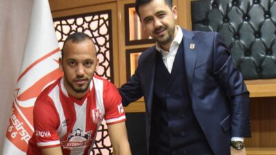 TFF 1.Lig ekibi Balıkesirspor, geçtiğimiz sezon Sancaktepe forması giyen eski