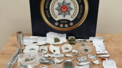 Bursa’da 1 kilo 250 gram uyuşturucu ele geçirildi
