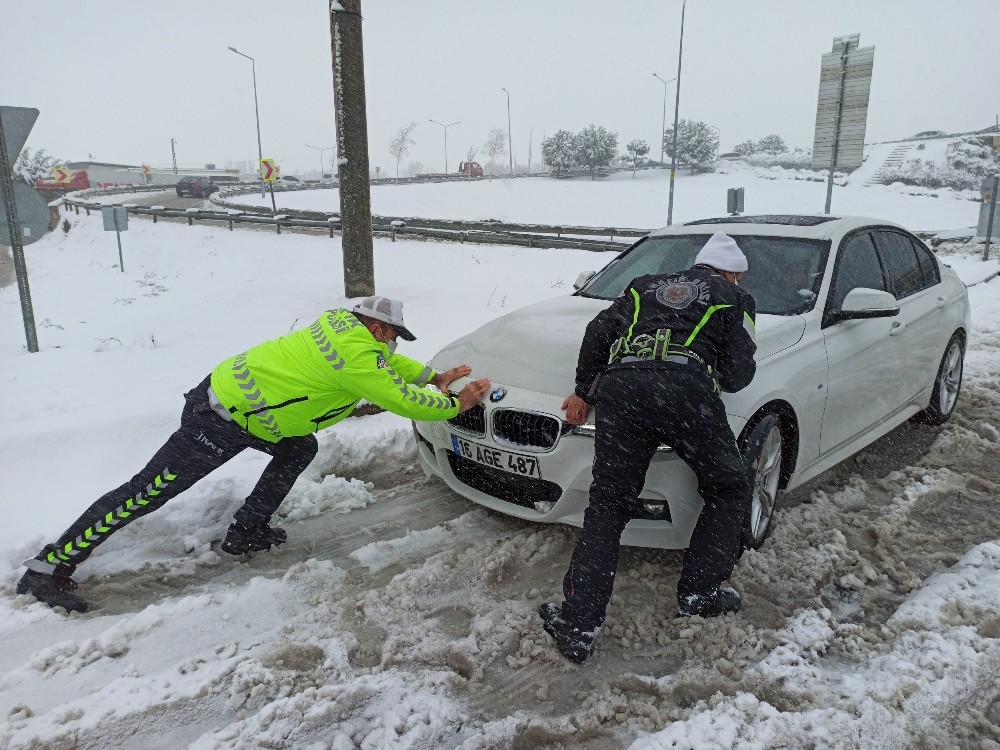 Bursa’da kar esareti