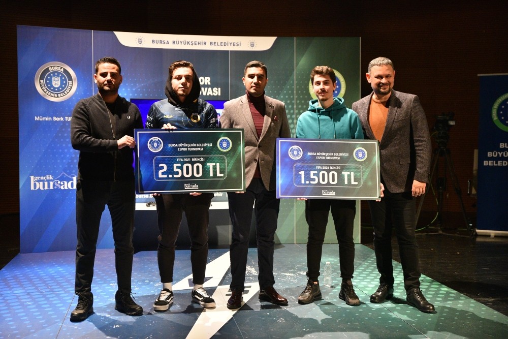 Bursa’ya e-spor merkezi Bursa’ya e-spor merkezi