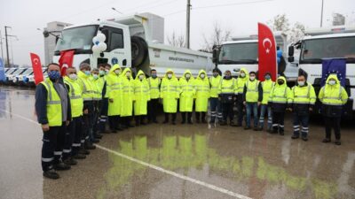 Büyükşehir’in hizmet filosu güçleniyor