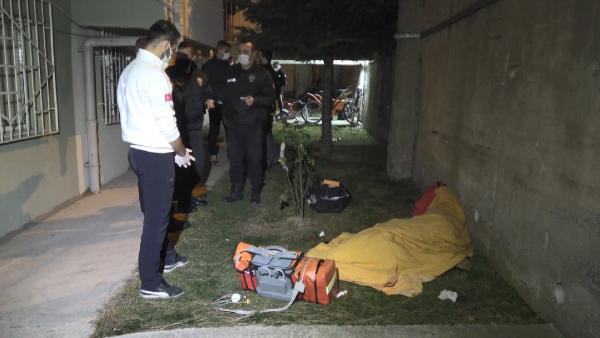 Bursa’da feci son! Havai fişek izlemek için balkona çıkmıştı…