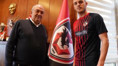 Süper Lig ekiplerinden Gaziantep FK'nin 1,5 yıllığına kiralık olarak kadrosuna