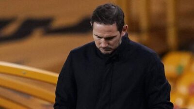 İngiltere Premier Lig ekiplerinden Chelsea, teknik direktör Frank Lampard ile