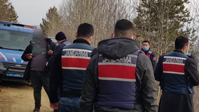 Geyik avcıları suçüstü yakalandı Geyik avcıları suçüstü yakalandı