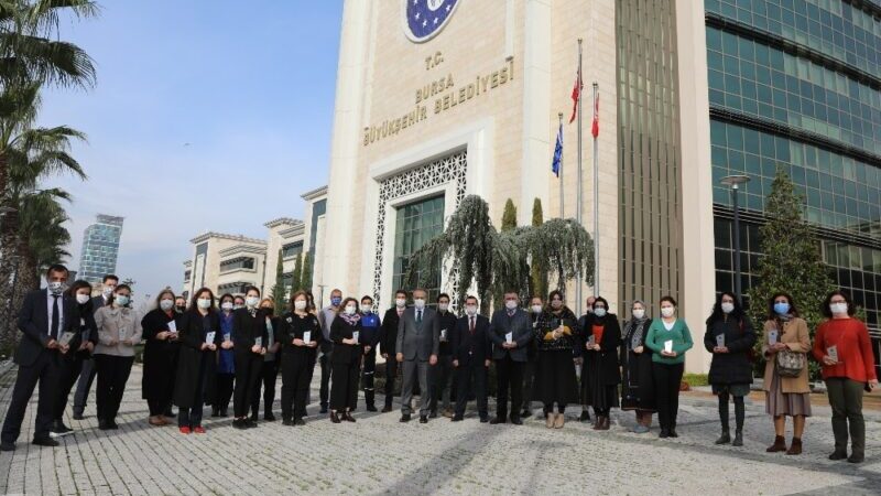 Gönüllü iç denetçilere plaket