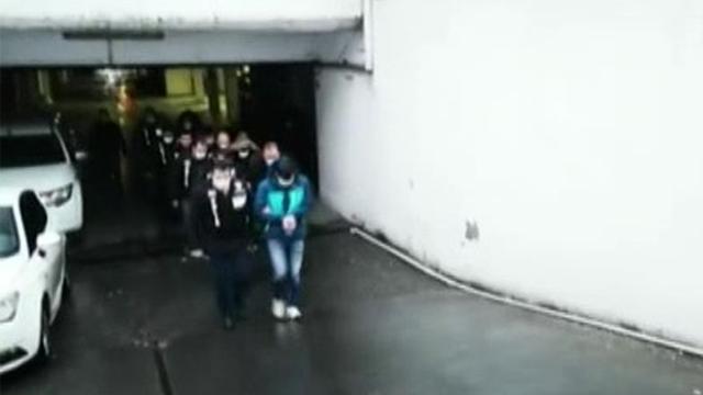 Kiralık araç dolandırıcılarına operasyon: 11 gözaltı Kiralık araç dolandırıcılarına operasyon: 11 gözaltı