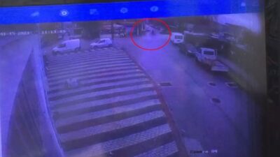 Yer: Bursa… İki kamyonet arasında sıkıştı