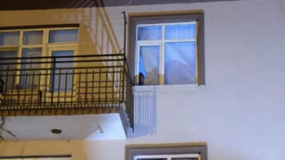 Kan donduran vahşet! Pencereden baktığında anne ve babasının cansız bedenini gördü