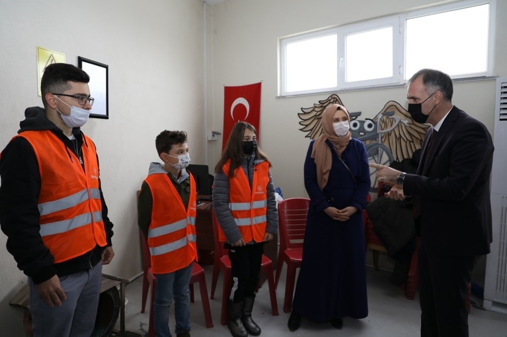 İnegöl Belediyesi ile atölye evlere taşınıyor