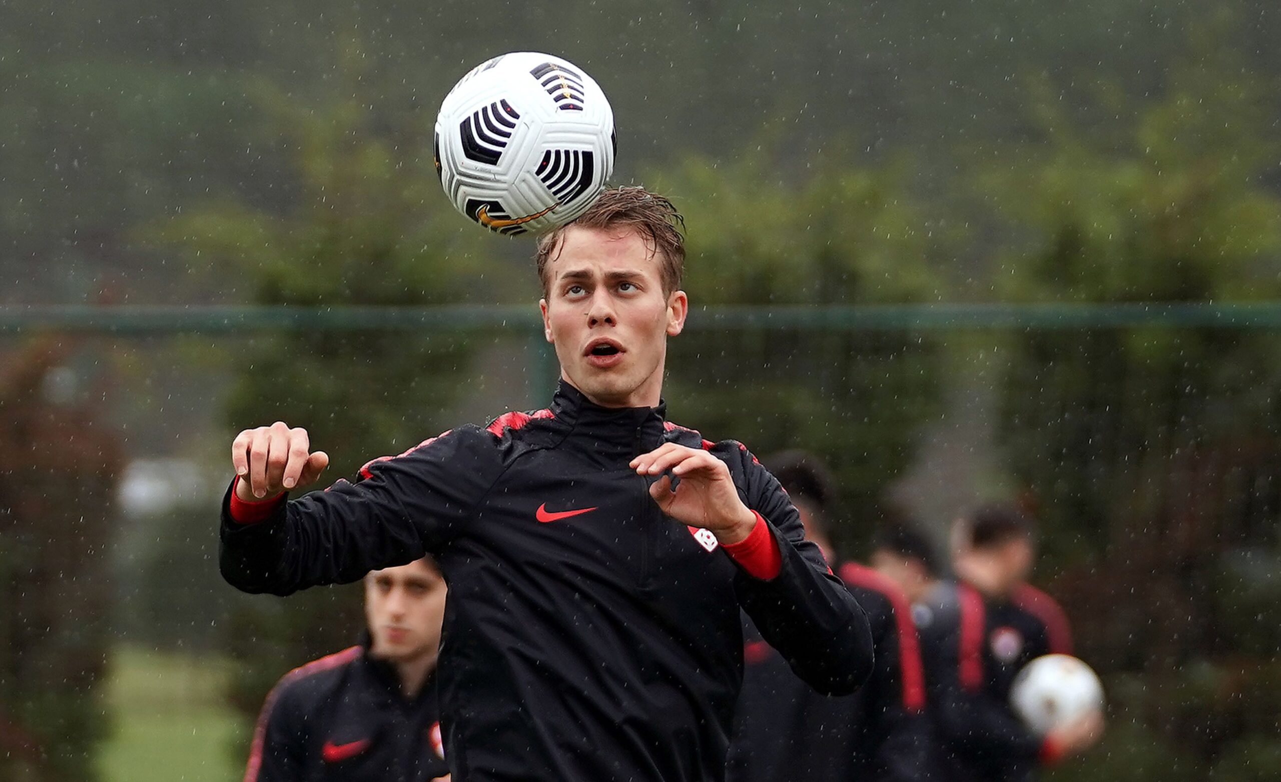 Bursaspor’un yıldızı Riva’dan seslendi: Şu an doğru olmaz! Bursaspor’un yıldızı Riva’dan seslendi: Şu an doğru olmaz!