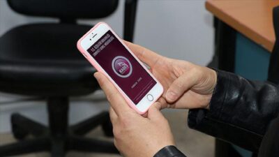 Bursa’da eşi tarafından usturayla zarar verilmek istenen kadın son anda böyle kurtuldu