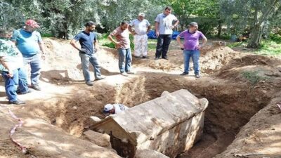Lahit tarlası işte böyle korunuyor