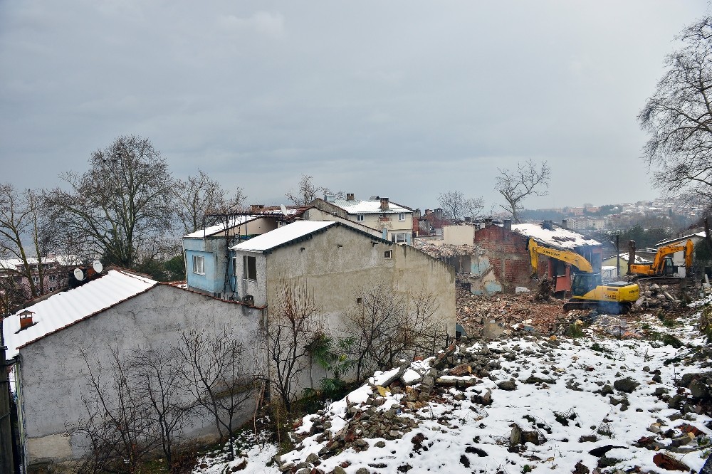 Mollaarap’ta düğüm çözülüyor
