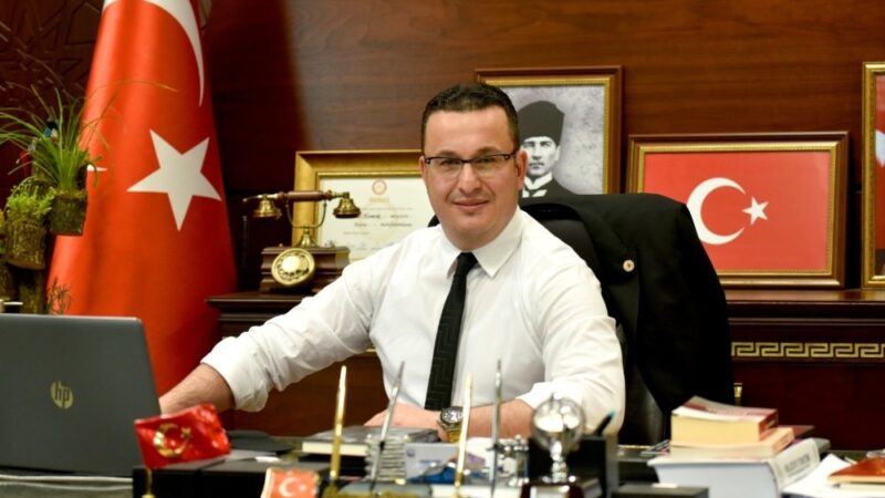 Mustafakemalpaşa Belediyesi, pandemi sebebiyle dükkanı kapalı kalan esnaftan kira almayacak.