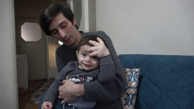 Bursa’da yardım bekliyor! Bir eli büyük, diğeri küçük…