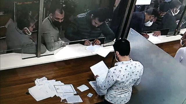 5 milyonluk tapu dolandırıcılığını personelin dikkati engelledi 5 milyonluk tapu dolandırıcılığını personelin dikkati engelledi