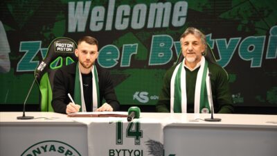 Konyaspor, Viking'de forma giyen Kosovalı oyuncu Zymer Bytyqi'yi kadrosuna kattı.