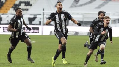 Süper Lig'in 19. haftasında Beşiktaş ile Galatasaray arasında oynanan derbi