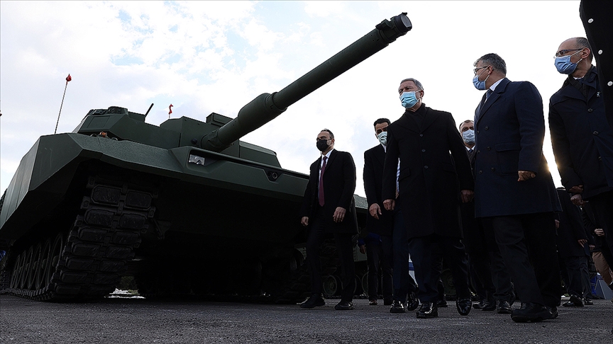 Yeni nesil 3 Fırtına obüsü TSK’ya teslim edildi