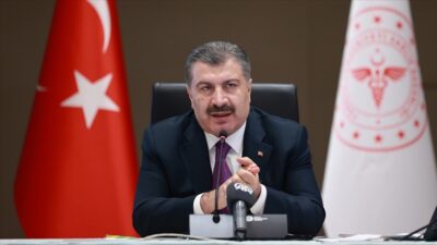 Bakan Koca’dan kısıtlamaya uyan vatandaşlara teşekkür