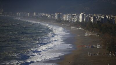 Meteoroloji’den kuvvetli rüzgar ve fırtına uyarısı