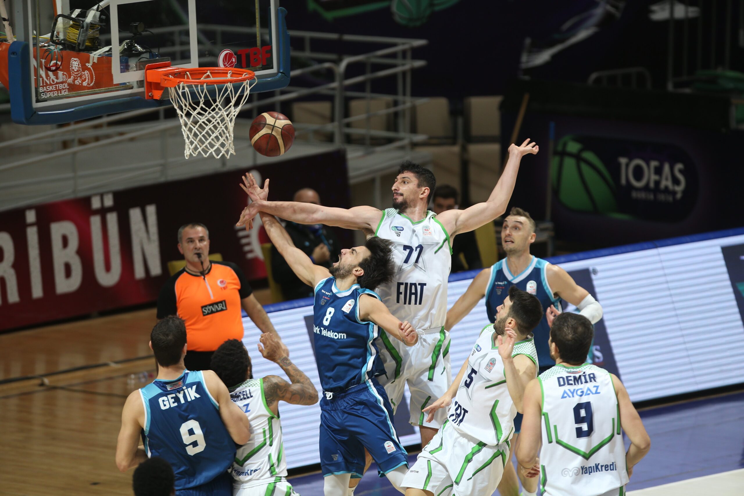 Tofaş 2’de 2 yaptı! Ankara ekibini 12 sayı farkla… Tofaş 2’de 2 yaptı! Ankara ekibini 12 sayı farkla…