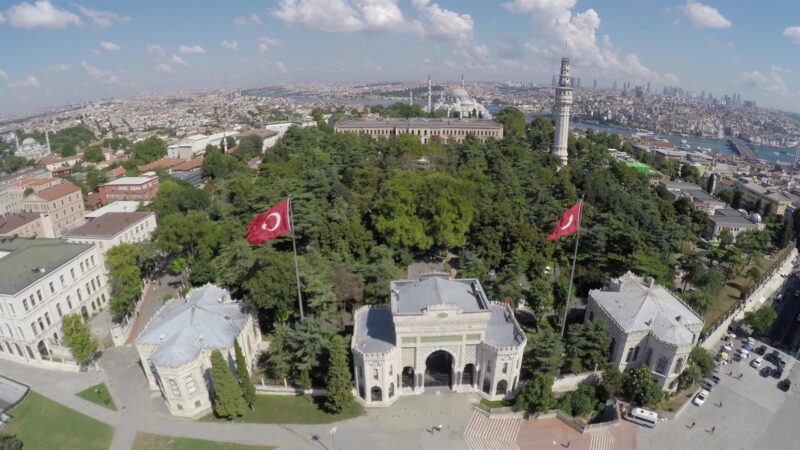 İstanbul Üniversitesi Sağlık Uygulama ve Araştırma Merkezleri'ne sözleşmeli personel olarak