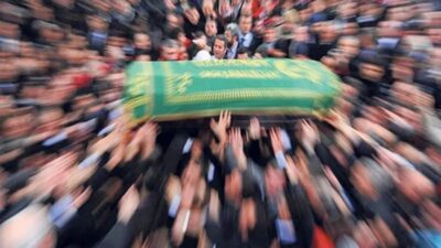 Usta gazeteci ve akademisyen kansere yenik düştü!